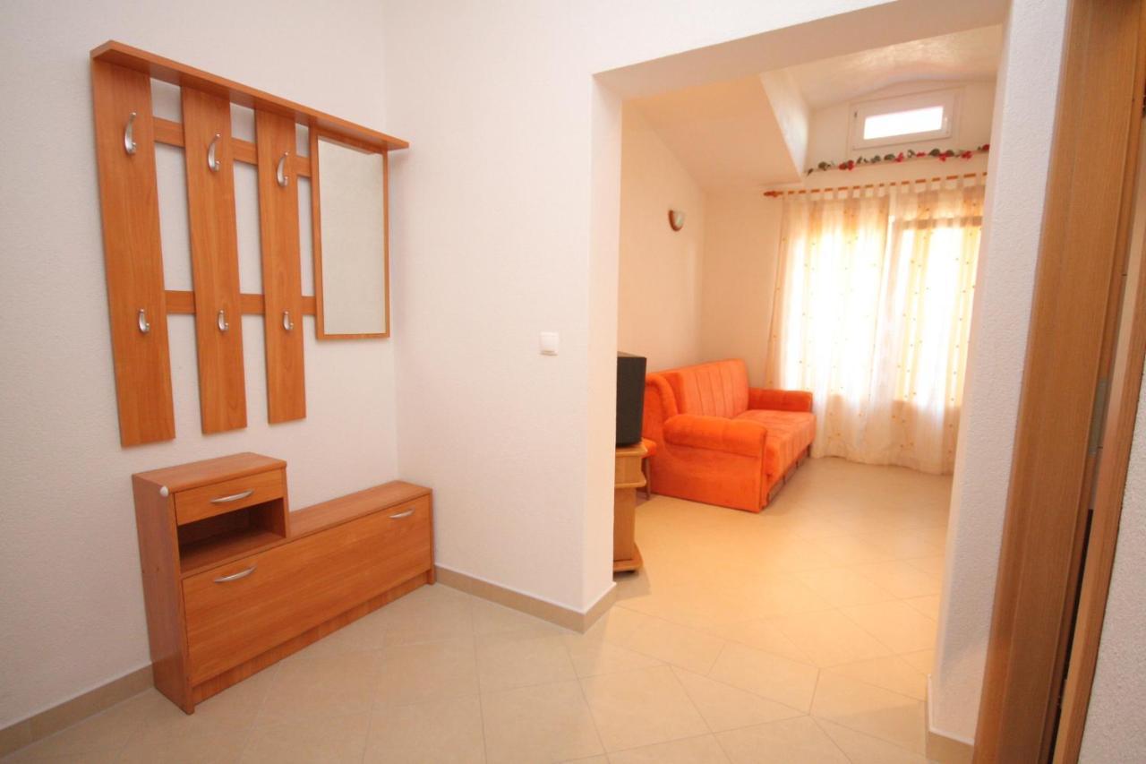 Apartments With A Parking Space Baska Voda, Makarska - 2709 المظهر الخارجي الصورة