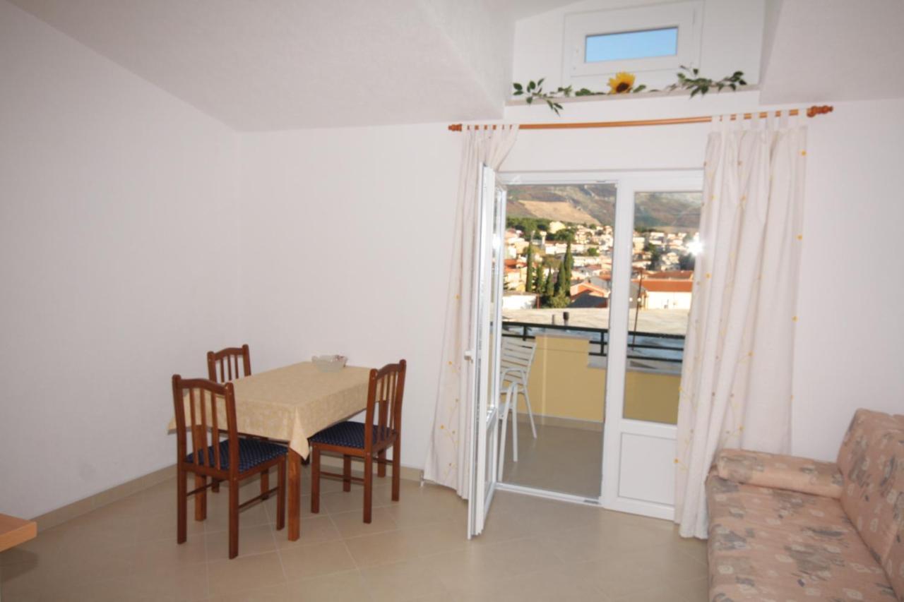Apartments With A Parking Space Baska Voda, Makarska - 2709 المظهر الخارجي الصورة