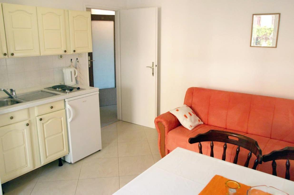 Apartments With A Parking Space Baska Voda, Makarska - 2709 الغرفة الصورة