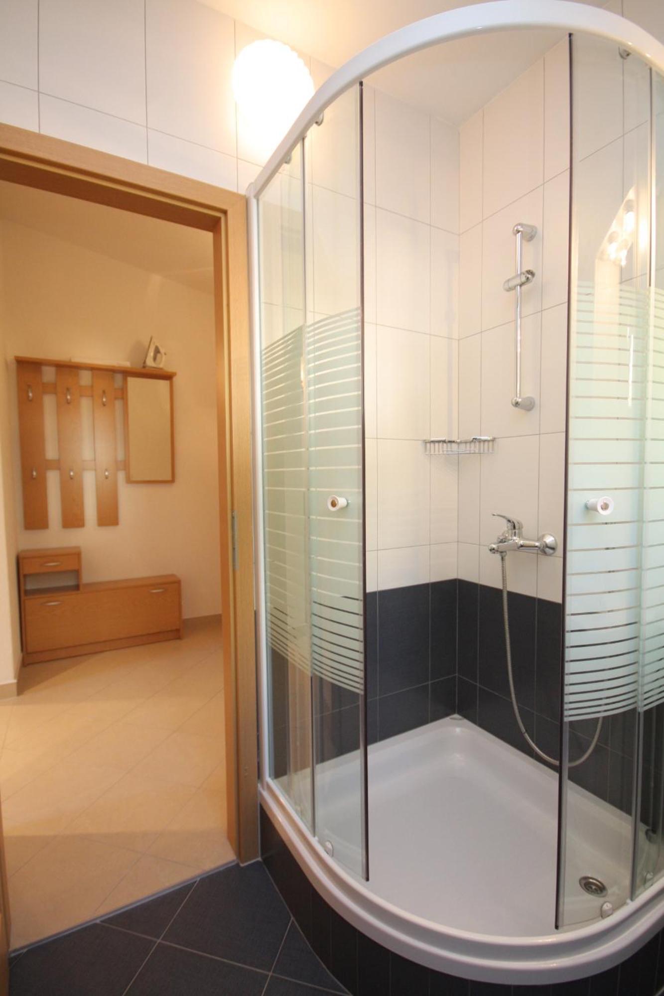 Apartments With A Parking Space Baska Voda, Makarska - 2709 الغرفة الصورة