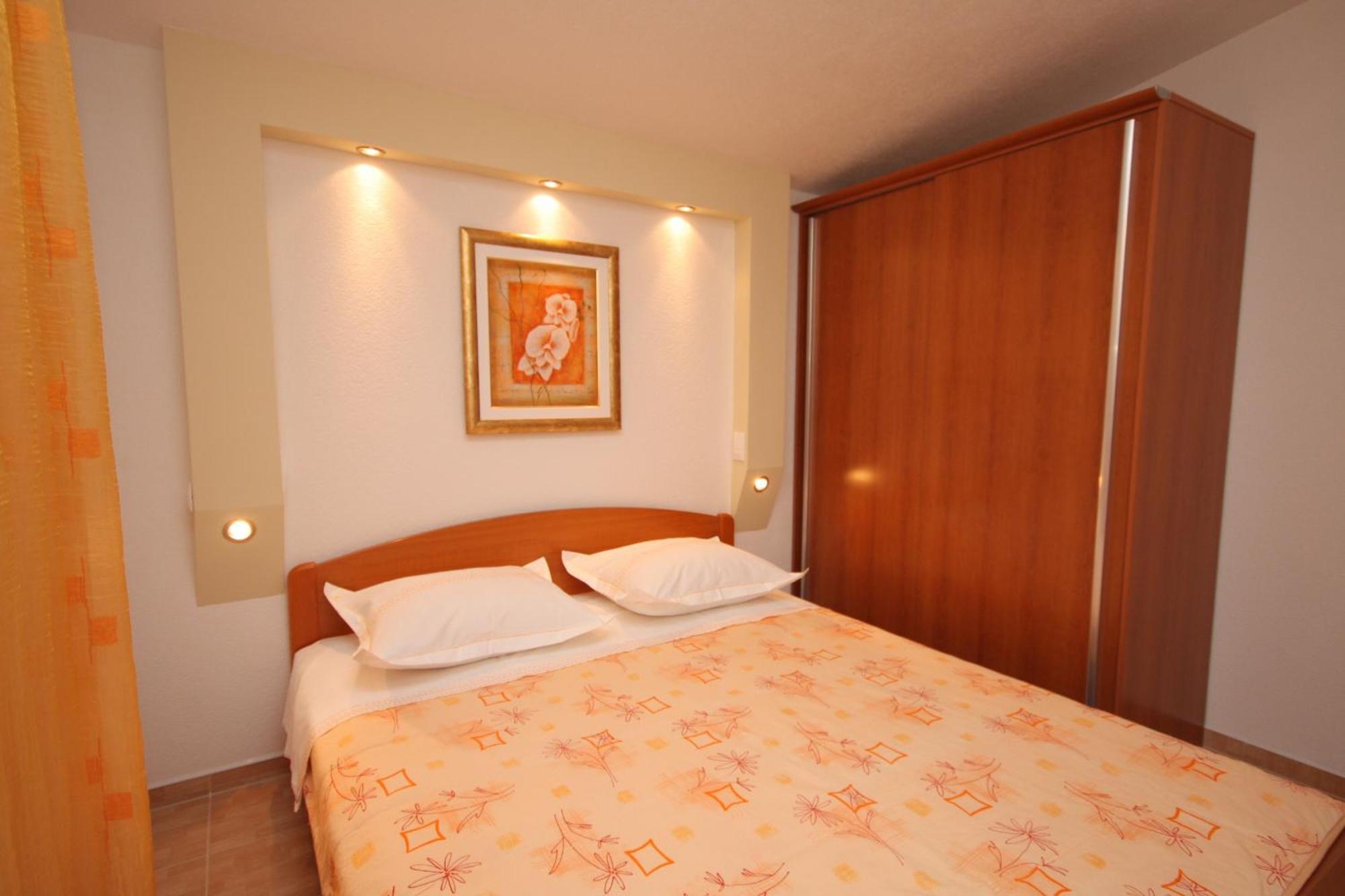 Apartments With A Parking Space Baska Voda, Makarska - 2709 الغرفة الصورة